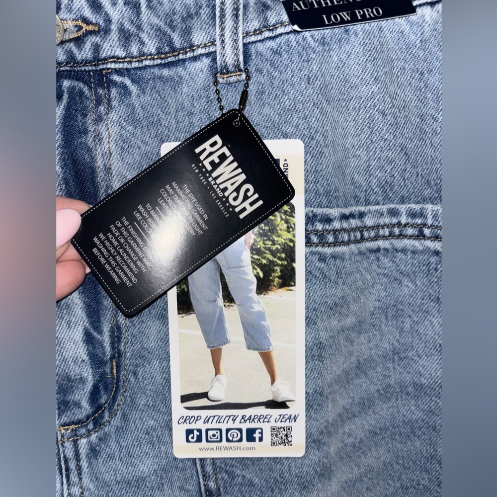 NWT Rewash Utility Barrel Cropped Jeans Size 30 Vintage Wash Blue Denim Cotton - Picture 11 of 13